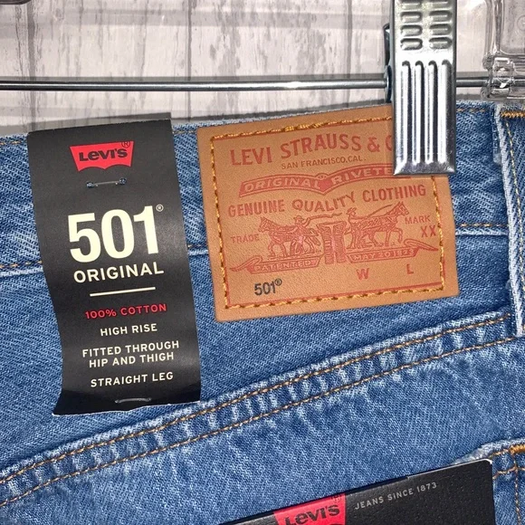 Womens Size 26x30 Levi’s 501 Original Premium High Rise Straight NWT - Picture 5 of 5